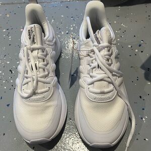 NWT Adidas White Sneakers